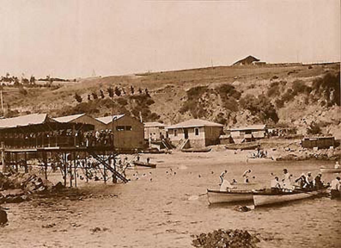 CHIL_Playa del Los Torpedos_1900.jpg