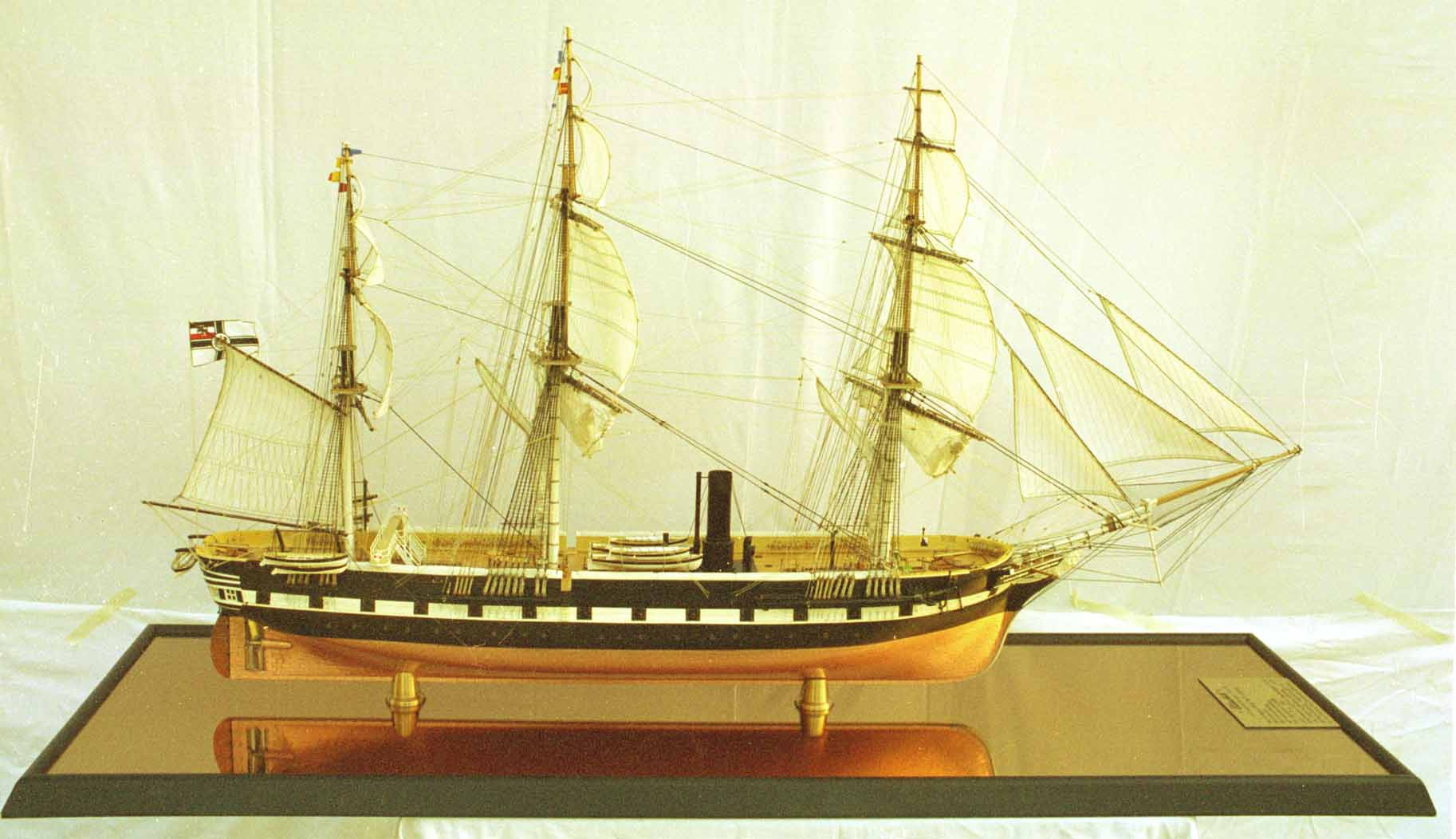 Elizabeth (model).jpg