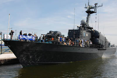 aacc226833.jpg