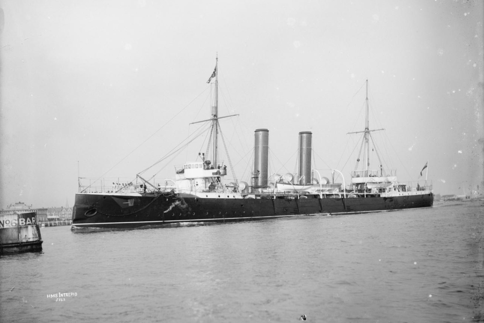 intrepid 1896bis.jpg