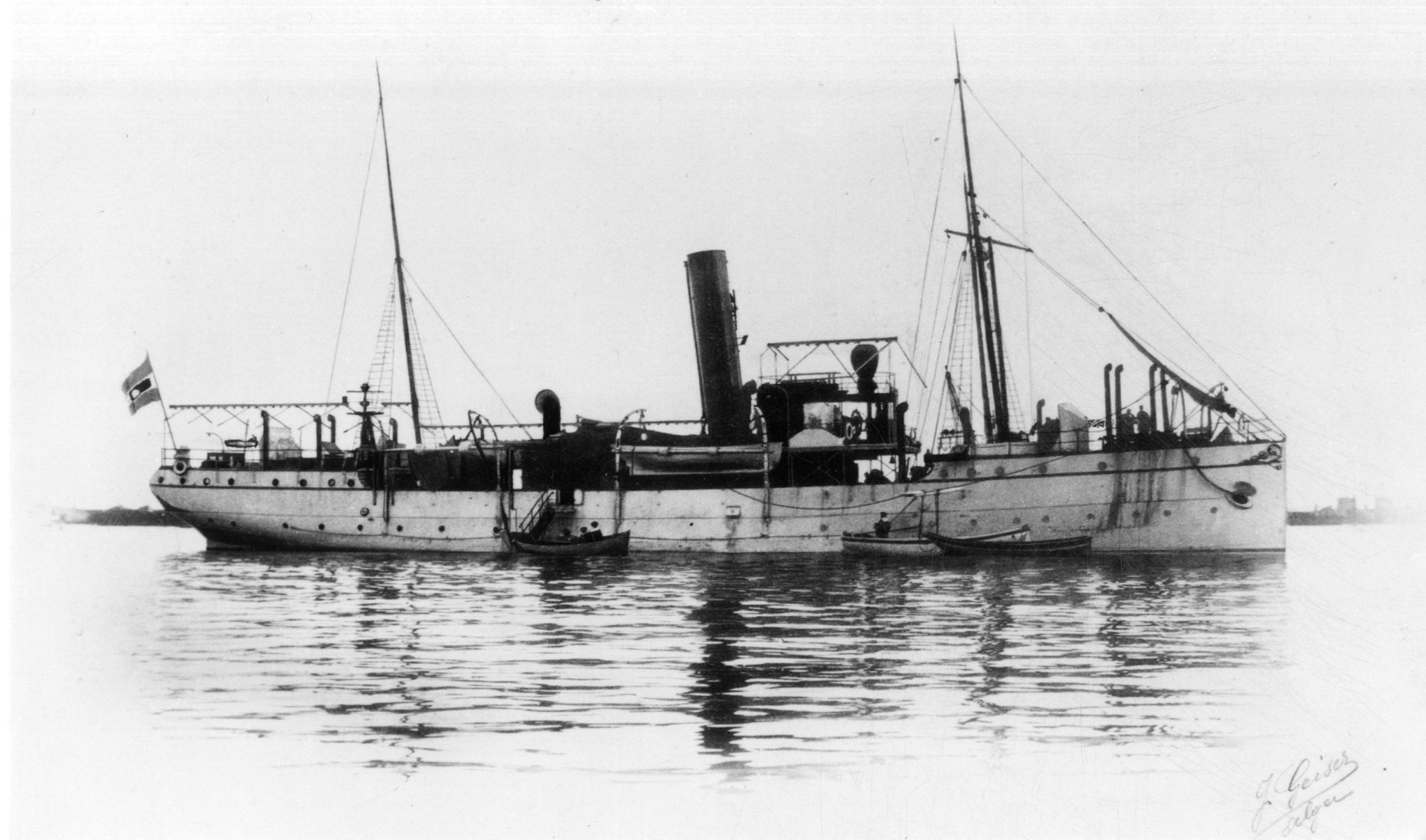 Siboga,_gunboat_(1898).jpg