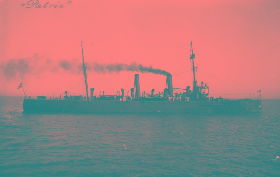 Patria-1x10.jpg