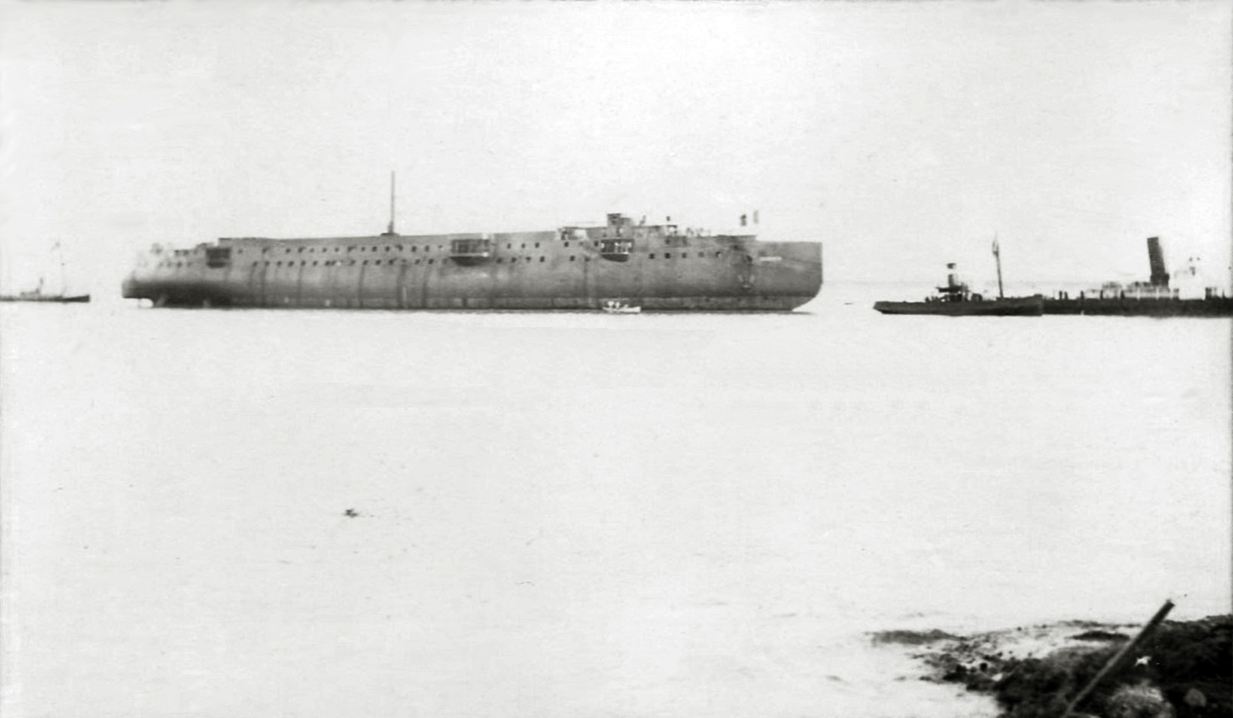 Guichen po wodowaniu 1897.jpg