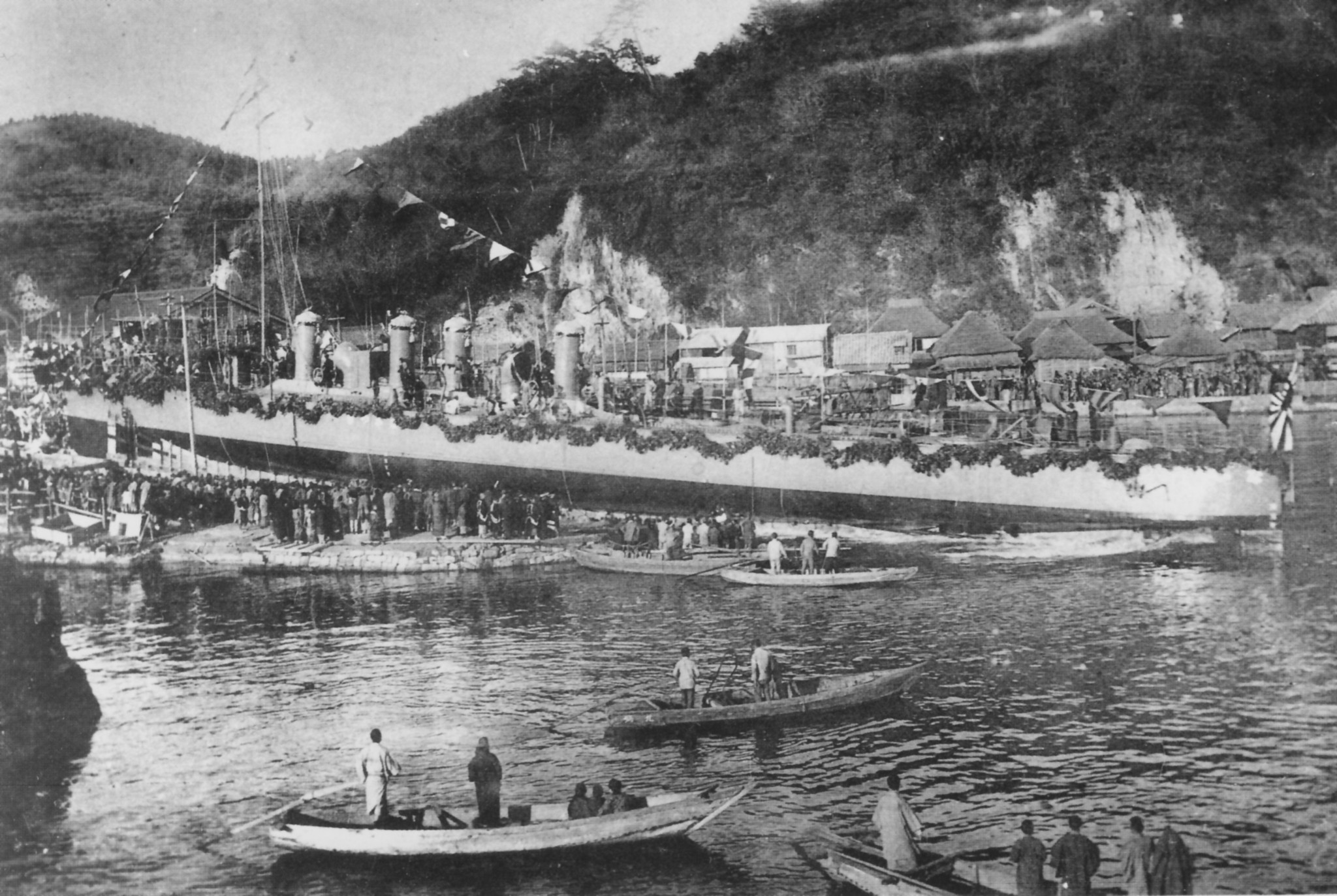 Nagatsuki 1906 (wodowanie).jpg