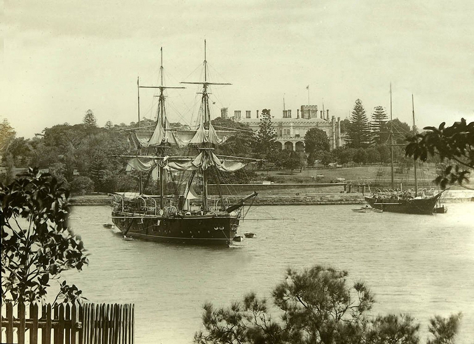 Calliope- Sydney koniec 1880.jpg