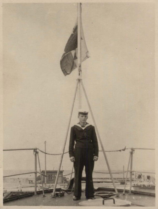 ORP "Żubr" , 08.58 r.