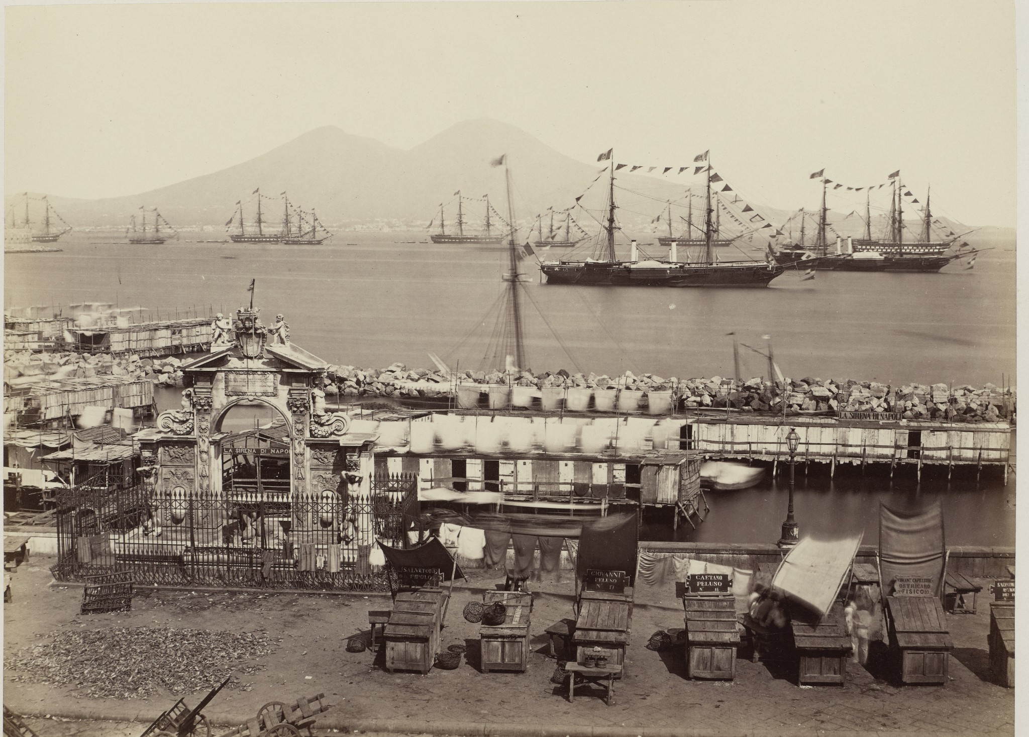 st.f.1942-giorgio_sommer_attributed-naples_santa_lucia_view_gulf_and_mount_v-1860.jpg
