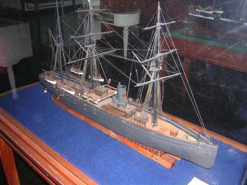Model MM.jpg
