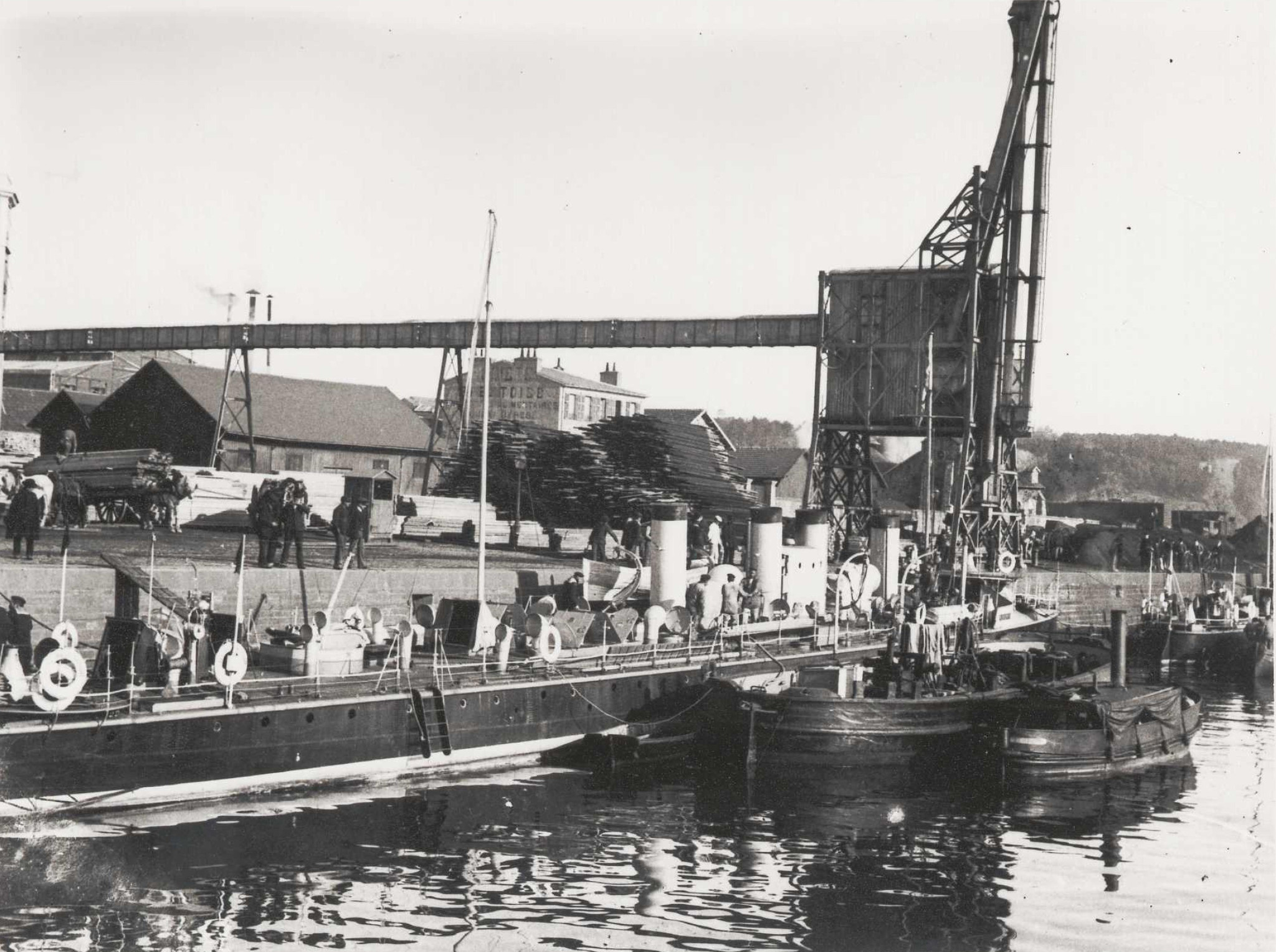 Striemitielnyj i Strojnyj 1902 (Brest).jpg