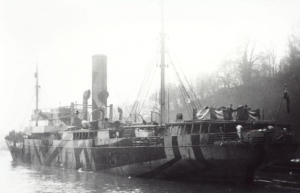 Źródlo: http://www.weu1918-1939.pl/kmw/inne%20jednostki/czerwinski/kmw_inne_jednostki_czerwinski.html