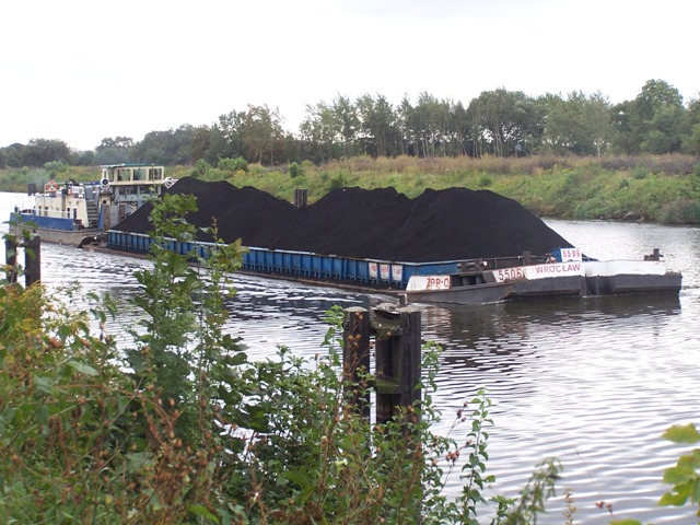 500 ton węgla pchane przez Bizona