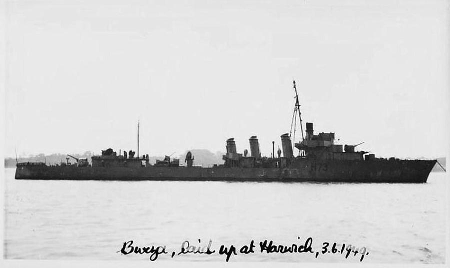 http://www.photoship.co.uk/JAlbum%20Ships/Old%20Ships%20B/slides/Burza-06.jpg