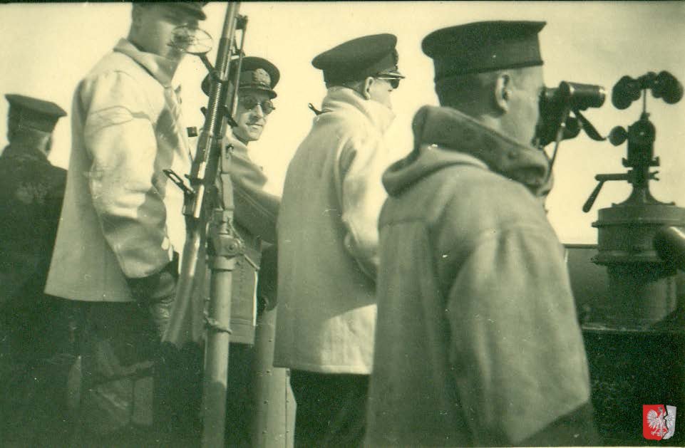 Blyskawicas-bridge-Narvik-campaign.jpg