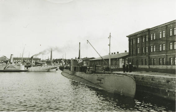 ORP &quot;Orzeł&quot; podczas internowania w Tallinie , 1939r .