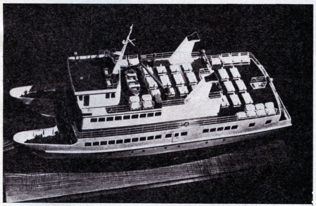 0-3) Model typu KP-2, źródło Morze 2-1980.jpg