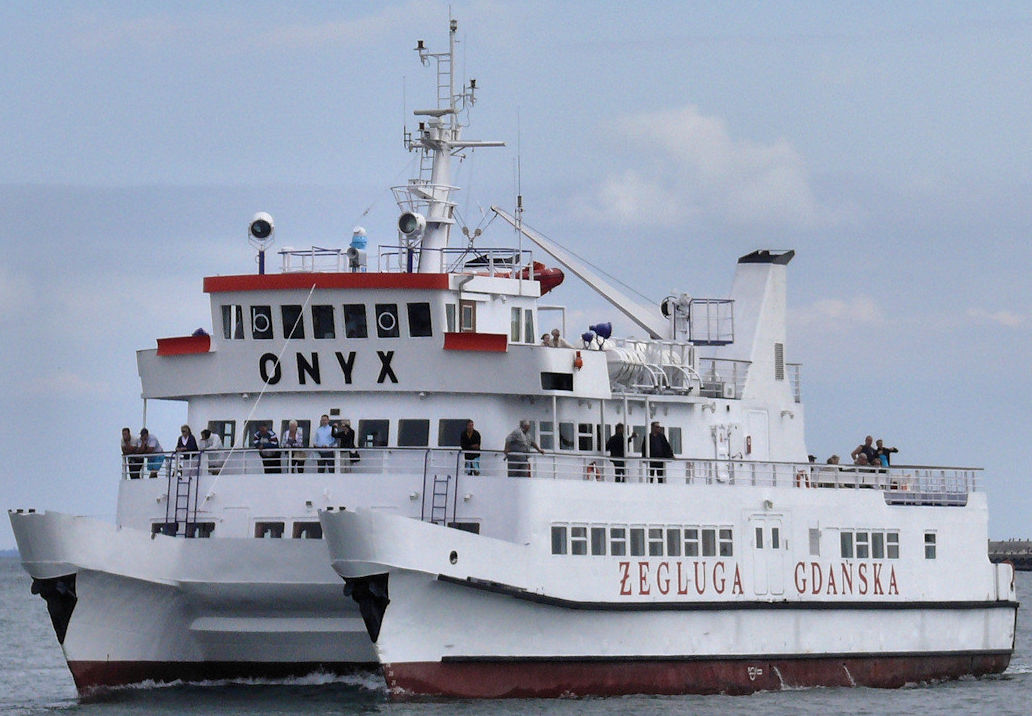 7-5) Onyx 08.2009, autor Jukka Koskimien, źródło Shipspotting.jpg