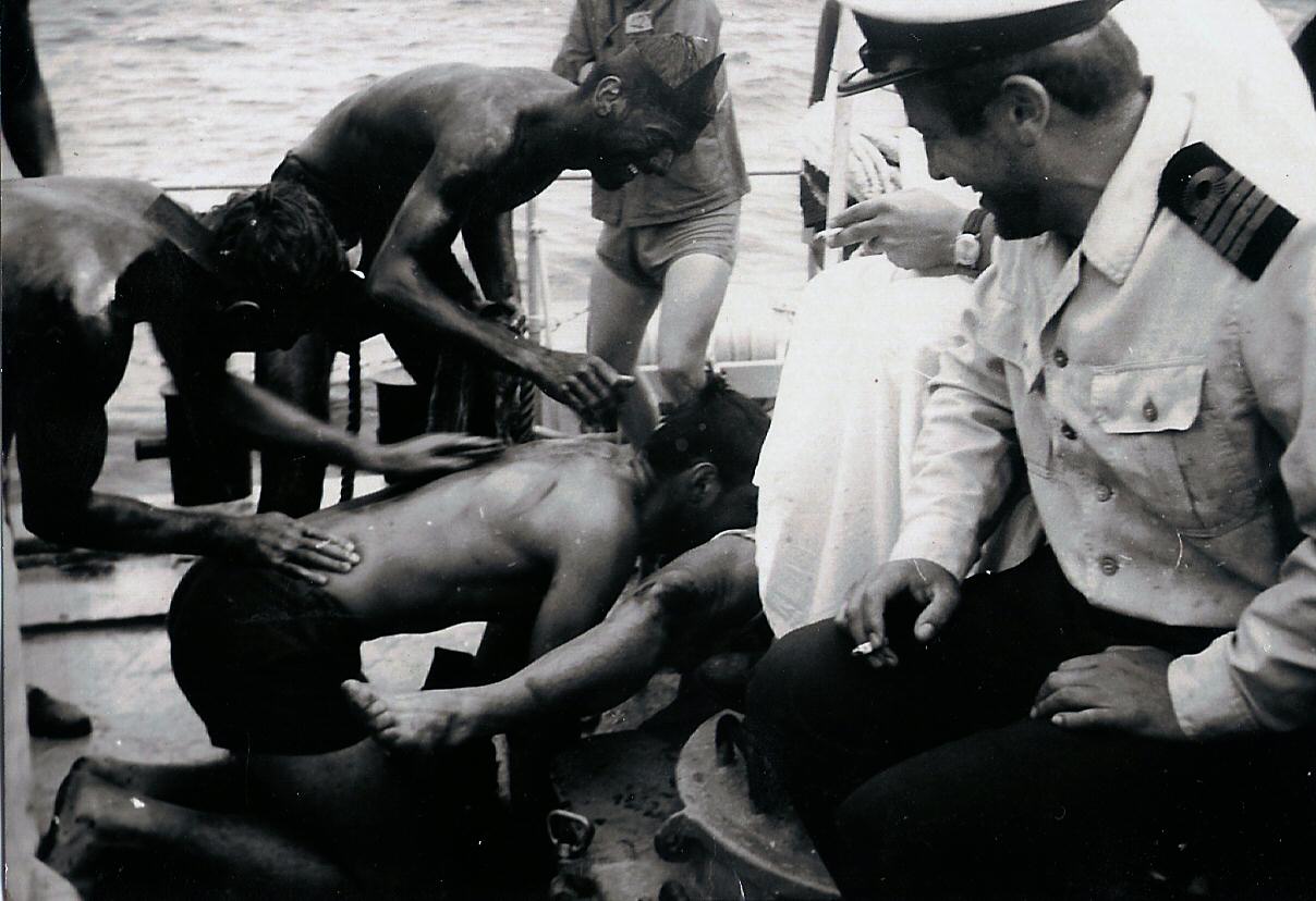 Chrzest morski podczas dozoru , lata 70-te .